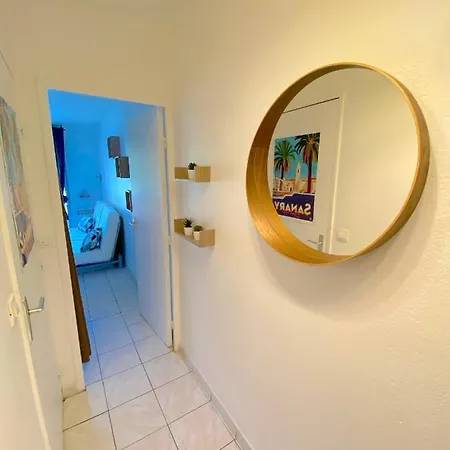 Apartment Appart 4 Pers Dans Avec Piscine A 10 Min De La